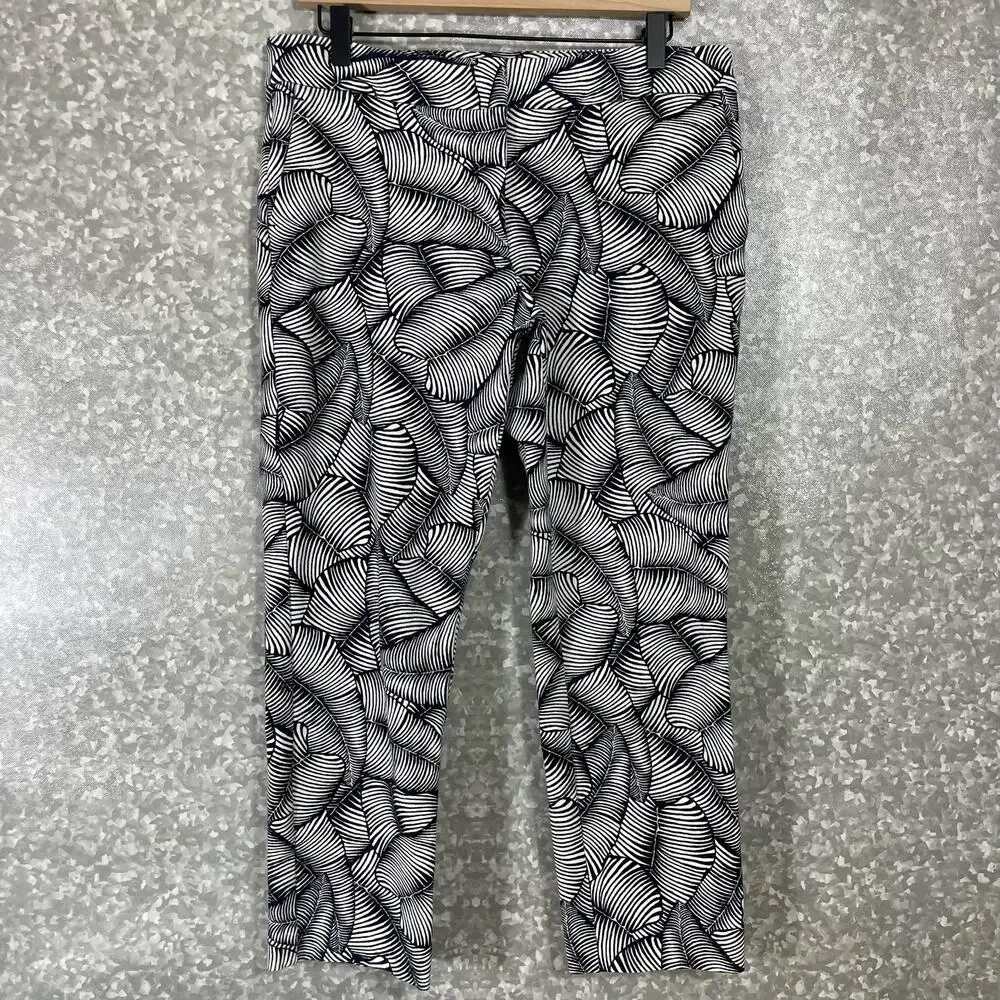 Ann Taylor Women's Blue & White Palm Print Patterned Crop Pants - Size 8 - Capri